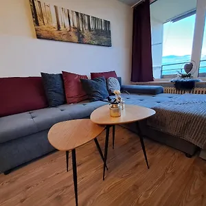 Traumblick Bayerischer Wald, Pool&sauna, Getränke, Klimaanlage Apartment